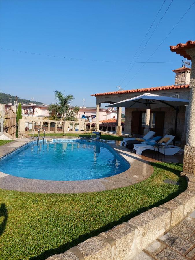 Deluxe Villa Home, Peace & Spa Вила-ду-Конди Экстерьер фото