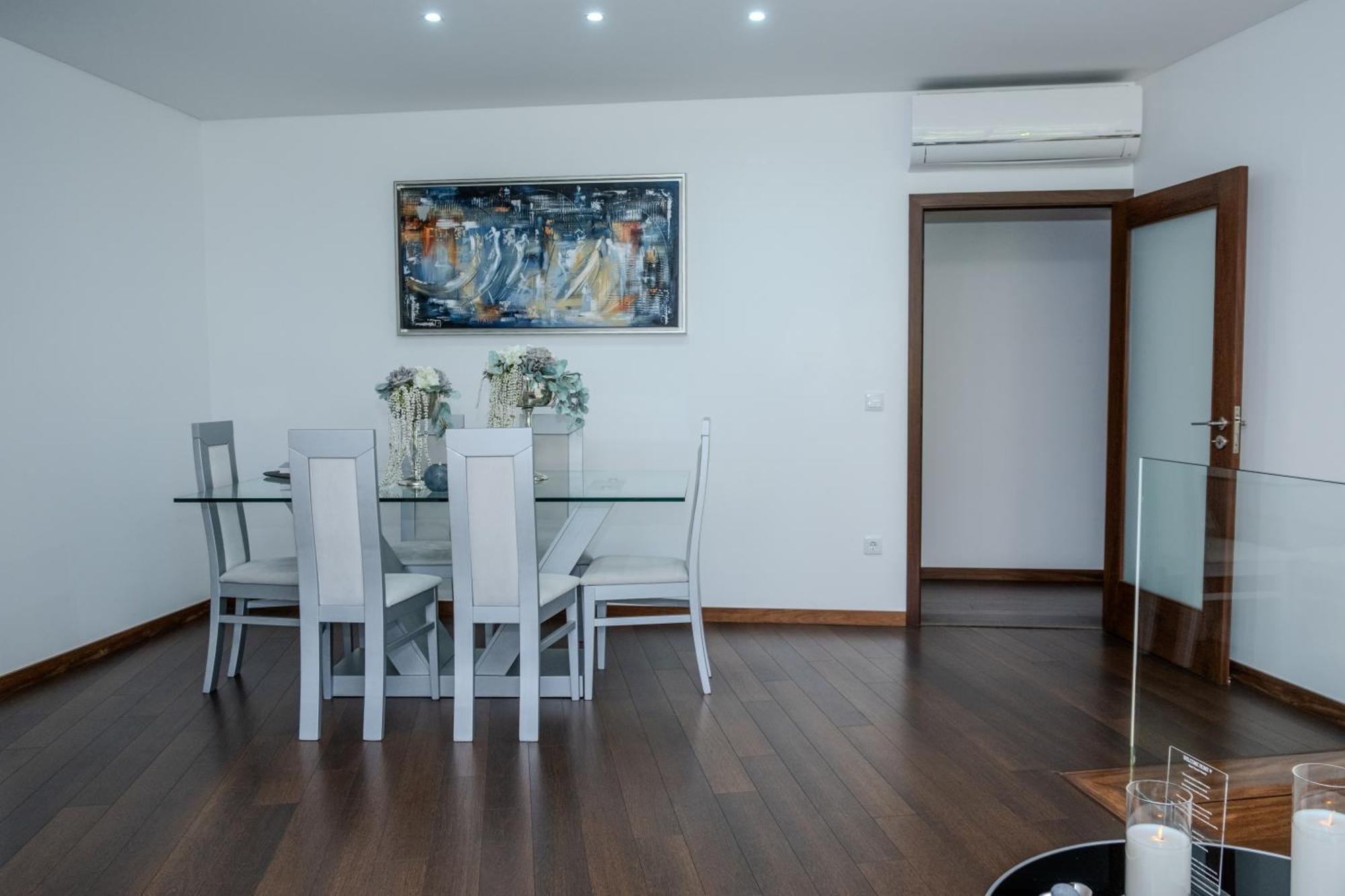 Deluxe Villa Home, Peace & Spa Вила-ду-Конди Экстерьер фото
