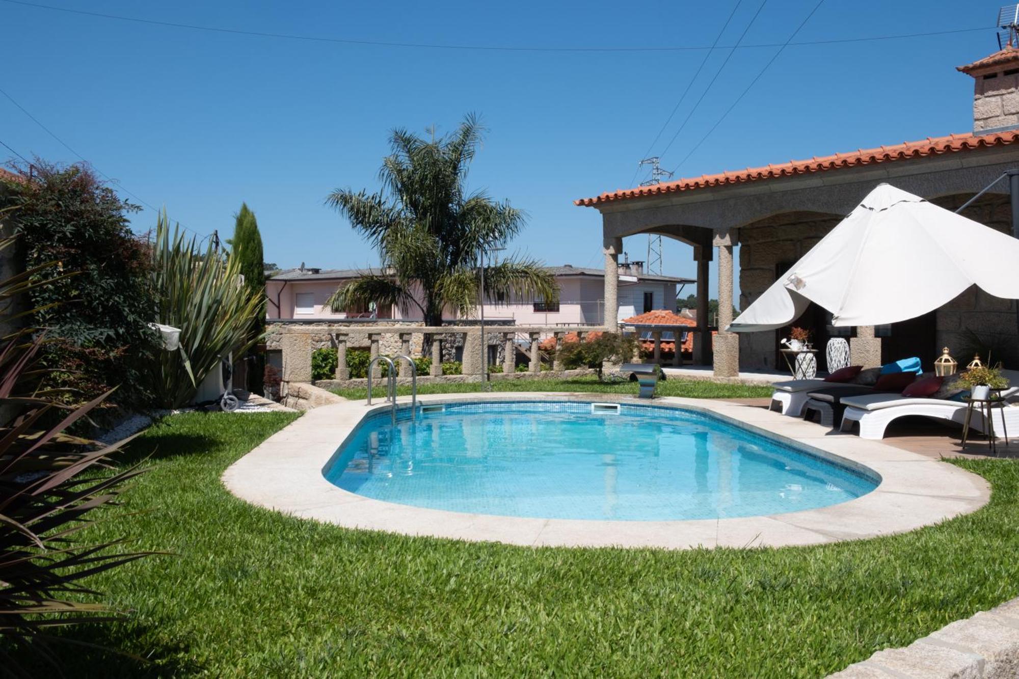Deluxe Villa Home, Peace & Spa Вила-ду-Конди Экстерьер фото