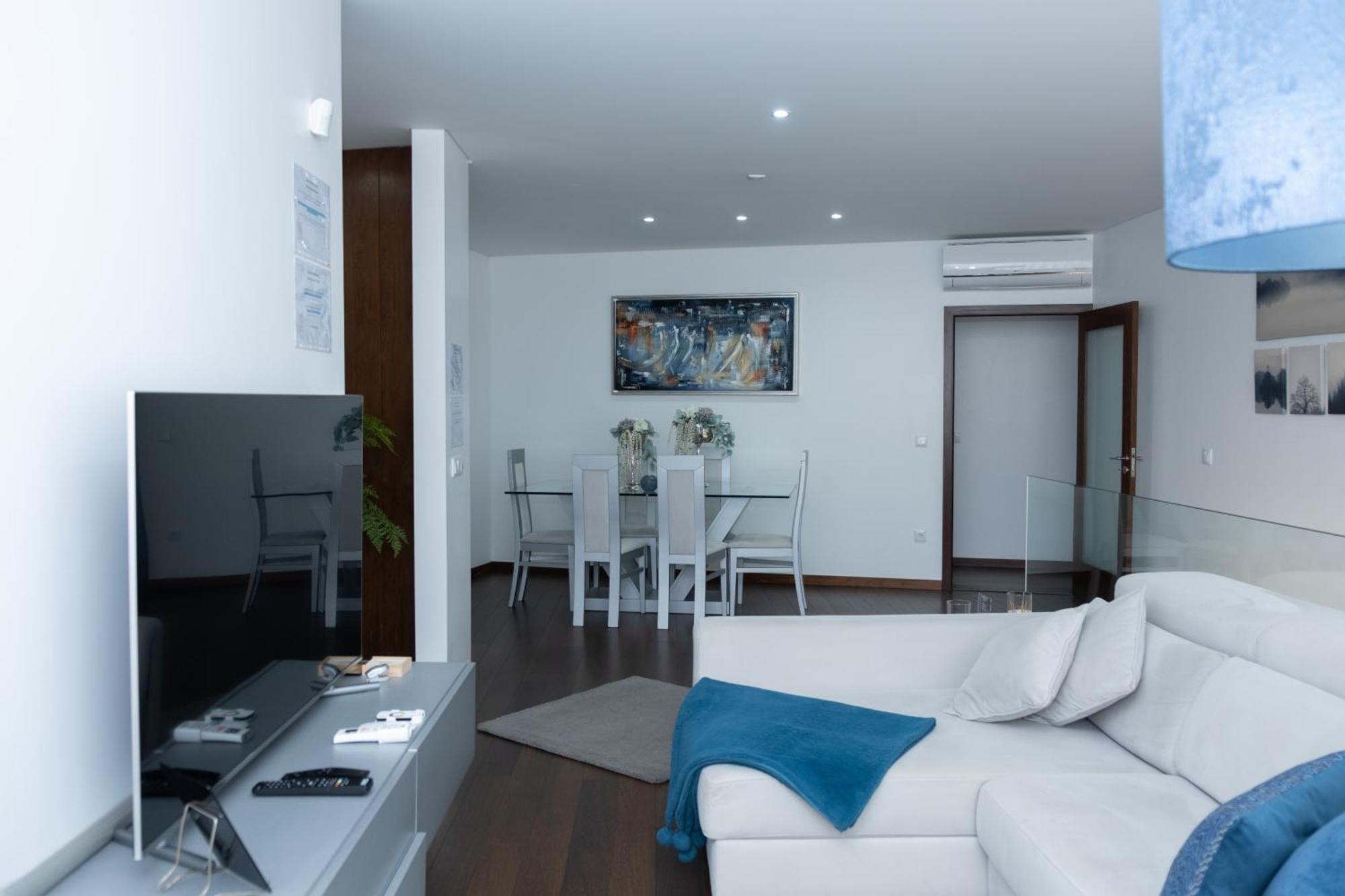 Deluxe Villa Home, Peace & Spa Вила-ду-Конди Экстерьер фото