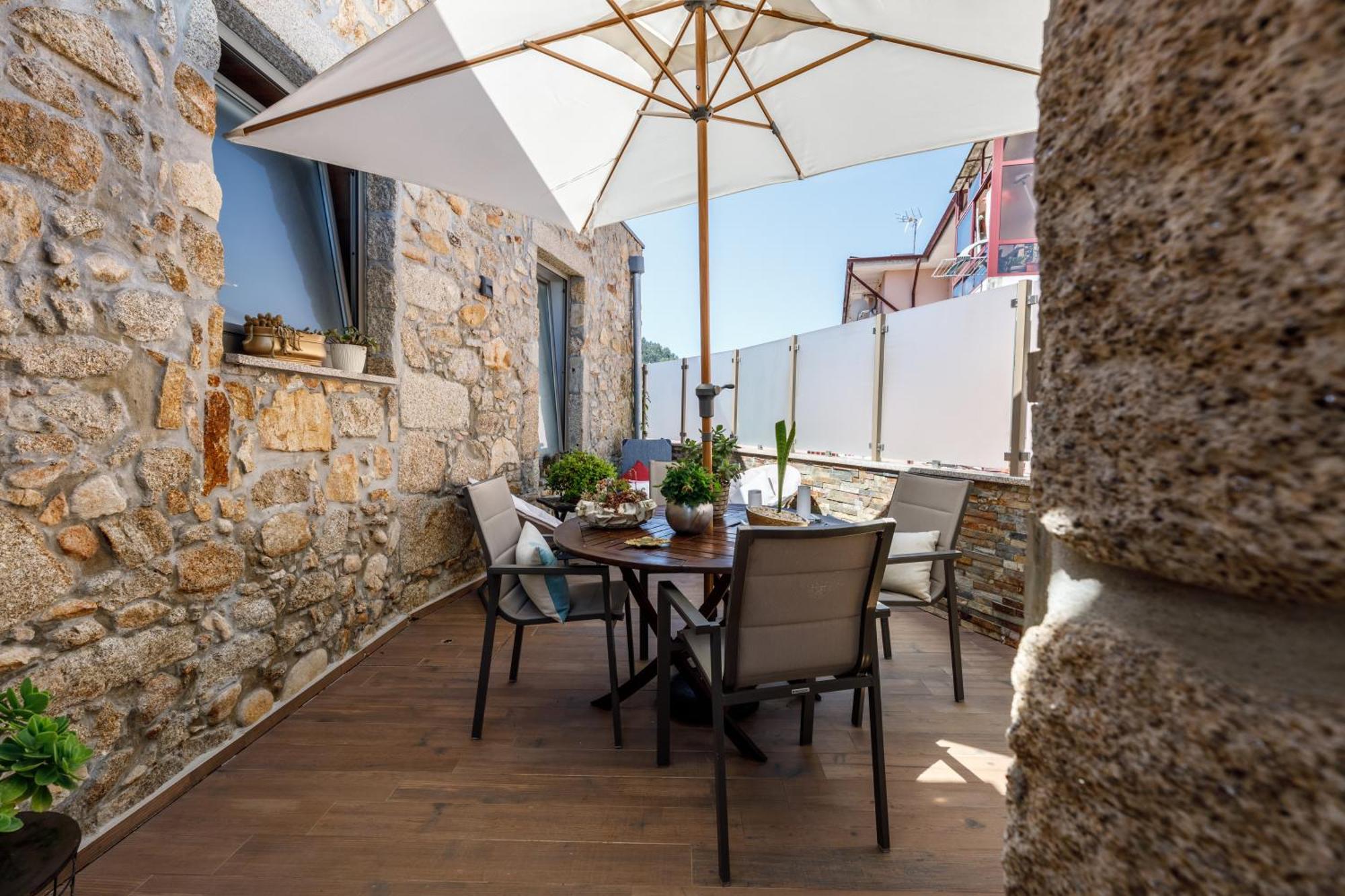 Deluxe Villa Home, Peace & Spa Вила-ду-Конди Экстерьер фото