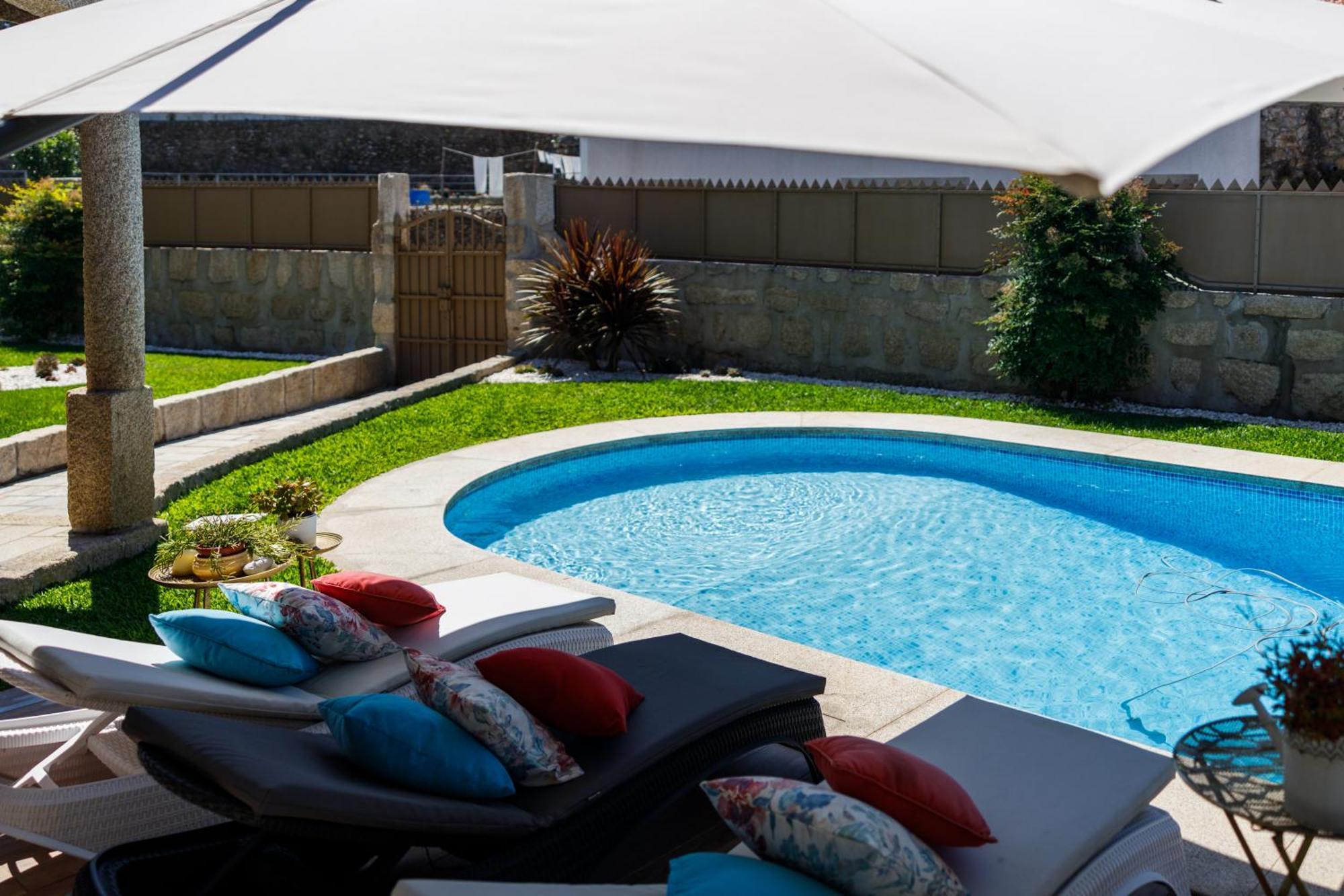 Deluxe Villa Home, Peace & Spa Вила-ду-Конди Экстерьер фото